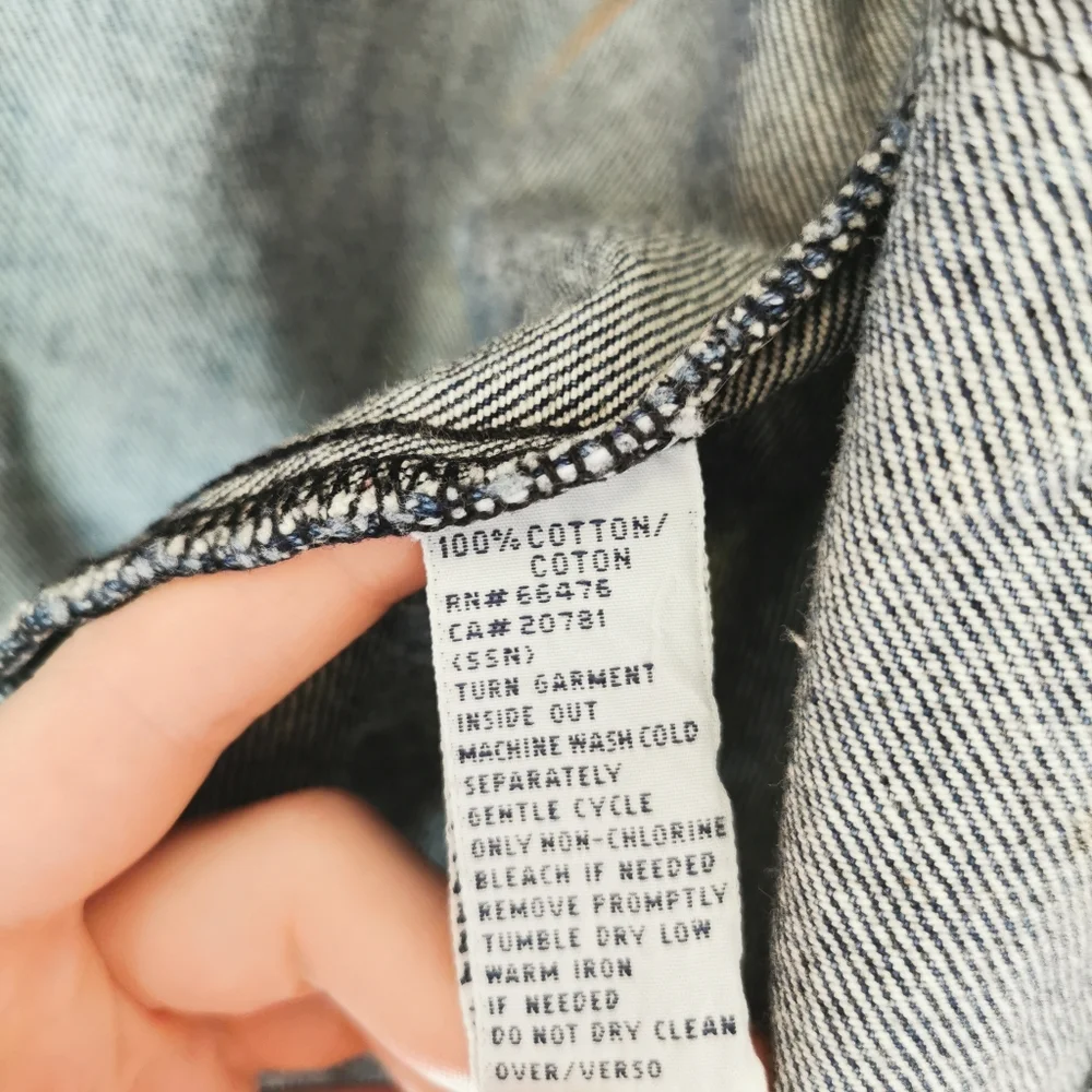 Tommy Hilfiger zip up dark wash denim jacket women's Medium - Picture 5 of 7